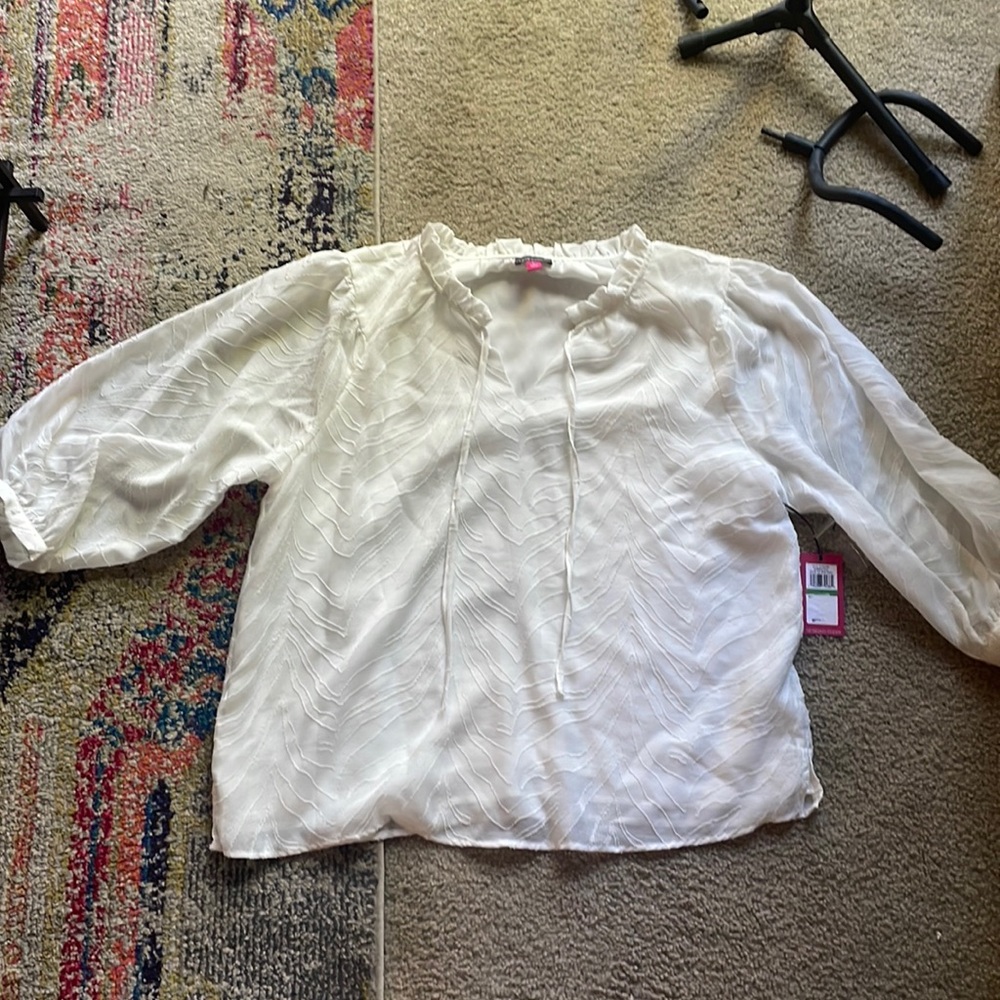 Vince camuto blouse